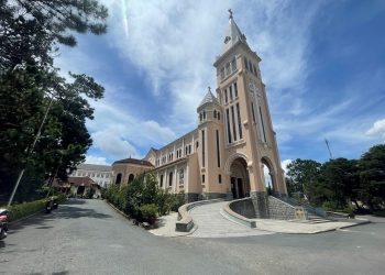 52 Kien Truc Da Lat Ld Net Doc Dao Thu Hut Du Khach 1